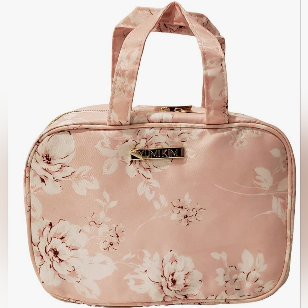 YUMI KIM Wanderlust Hanging Train Case Makeup New In Package French Rose Cameo